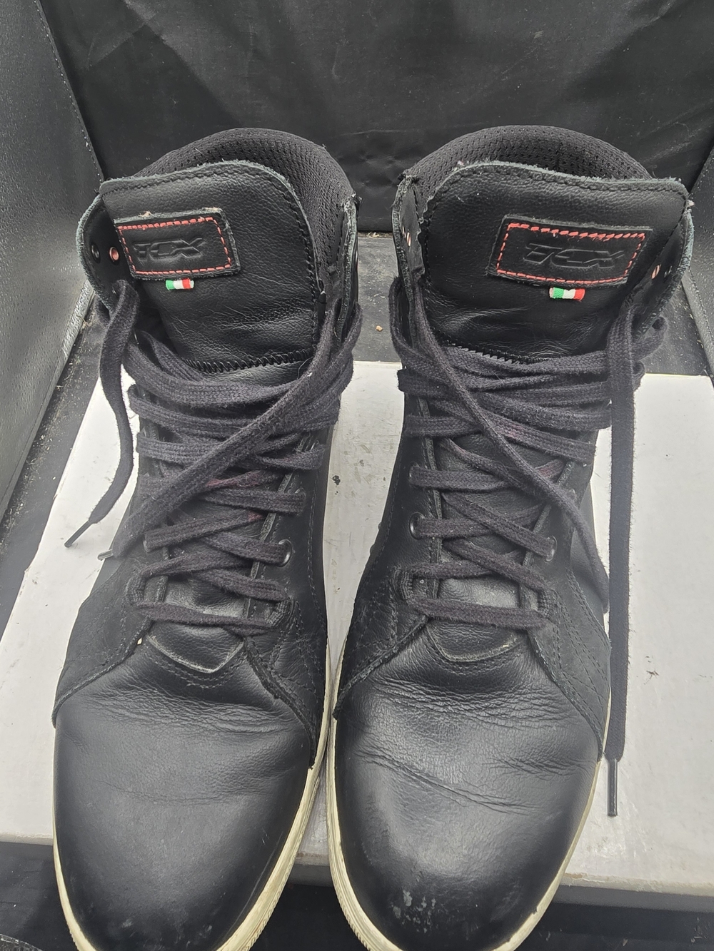Men's Black‎ High-Top Leather Sneakers with Cream Sole